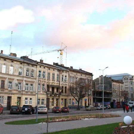 Mini-Smart- Квартира В Центральній Частині Львова Для Пари Kültér fotó